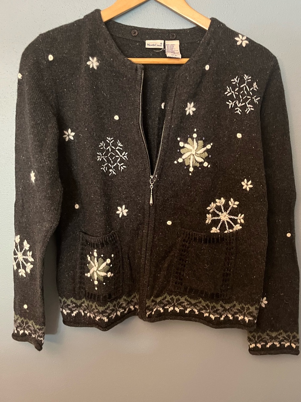 Northcrest Snowflake Embroidered Zip Cardigan